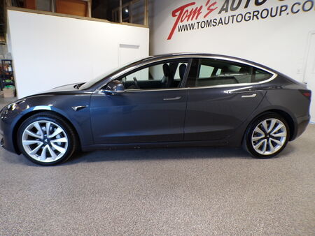 2020 Tesla Model 3  - Tom's Credit City