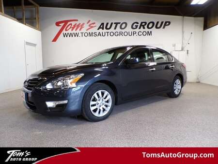 2014 Nissan Altima 2.5 S for Sale  - N15669C  - Tom's Auto Group