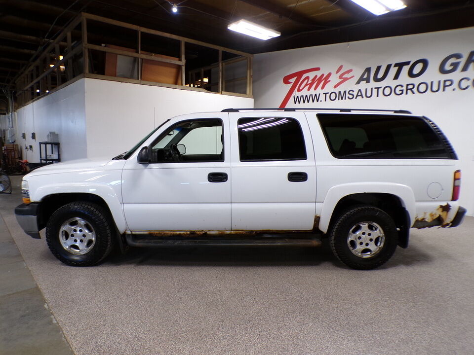2003 Chevrolet Suburban  - Tom's Credit City