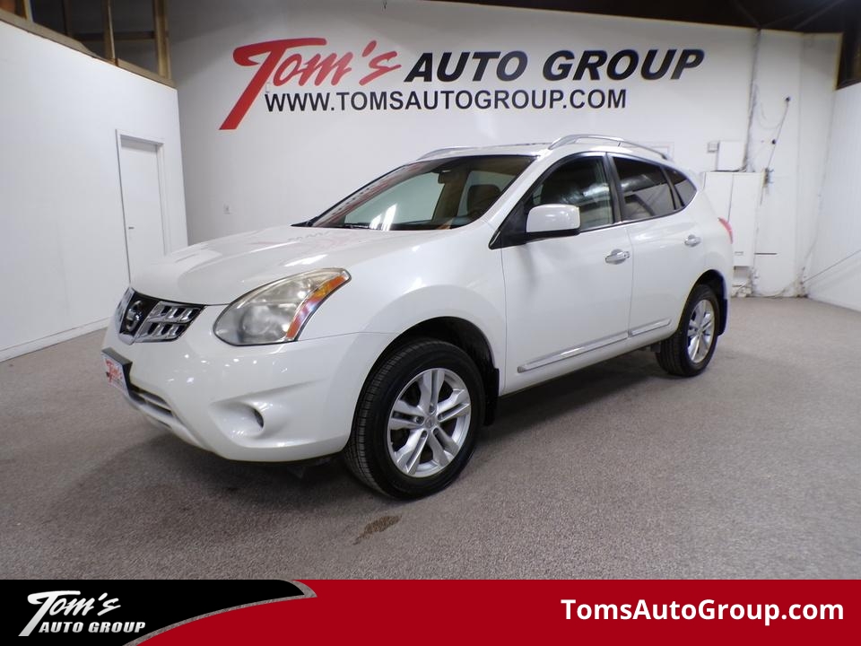 2012 Nissan Rogue SV  - M98960C  - Tom's Auto Sales, Inc.