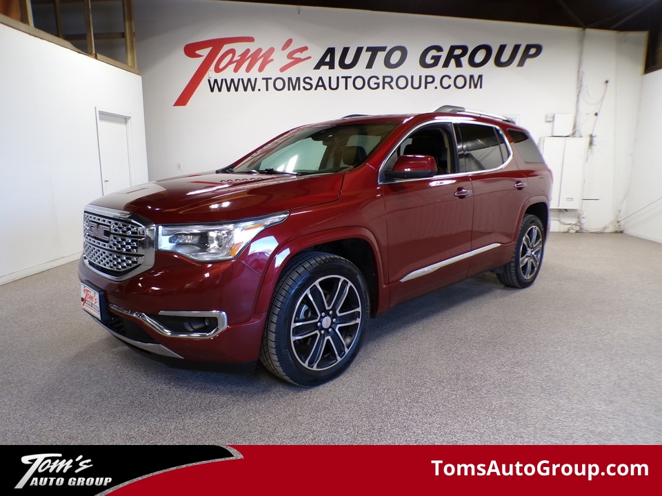 2017 GMC Acadia Denali  - M16960L  - Tom's Auto Group