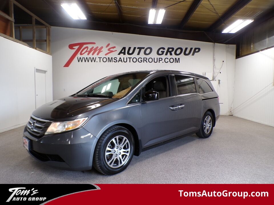 2012 Honda Odyssey  - Tom's Truck