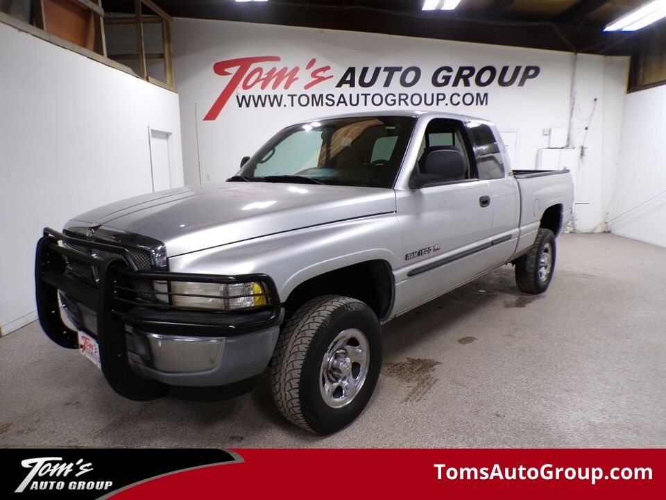 2001 Dodge Ram 1500  - Tom's Truck