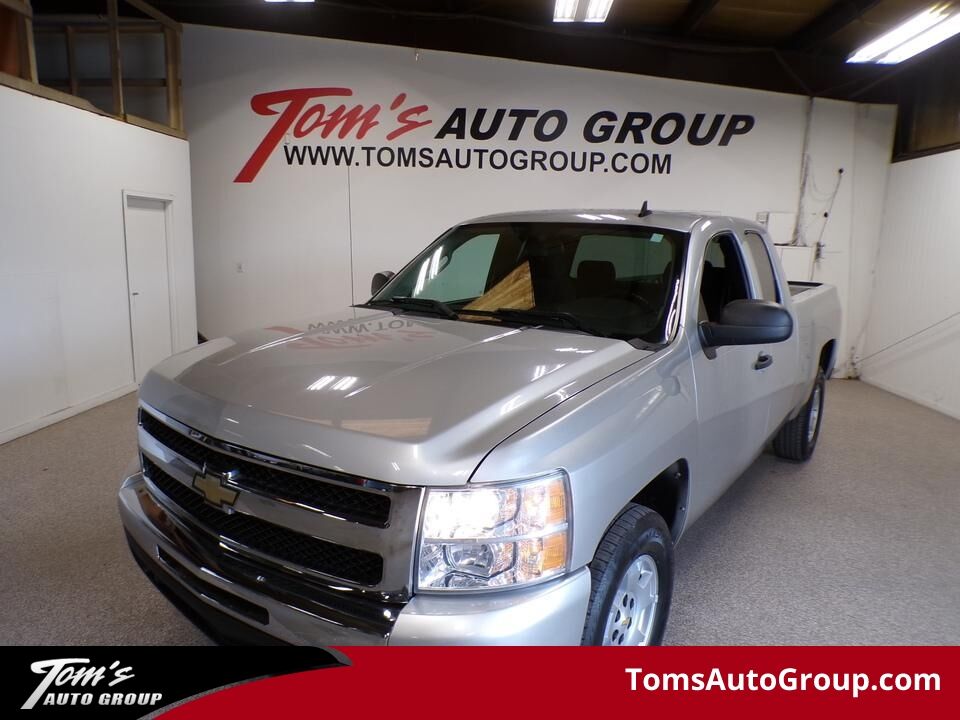 2011 Chevrolet Silverado 1500  - Tom's Auto Sales, Inc.