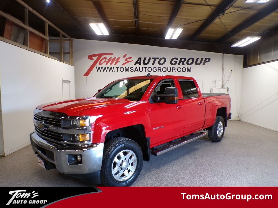 2015 Chevrolet Silverado 2500HD  - Tom's Budget Cars