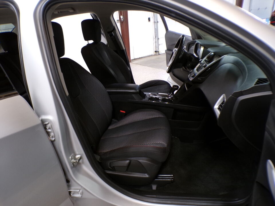 2016 Chevrolet Equinox  - Tom's Budget Cars