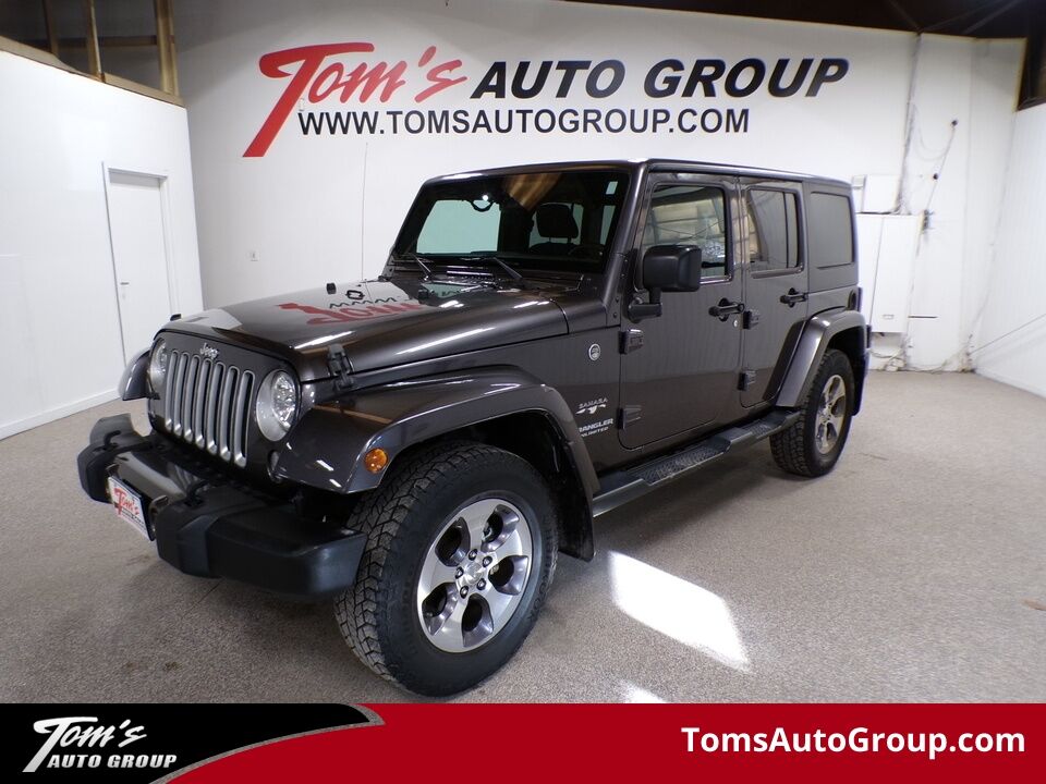 2016 Jeep Wrangler  - Tom's Auto Group