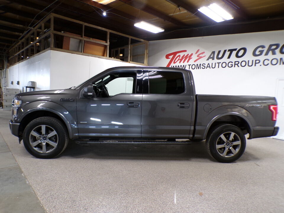 2017 Ford F-150  - Tom's Credit City