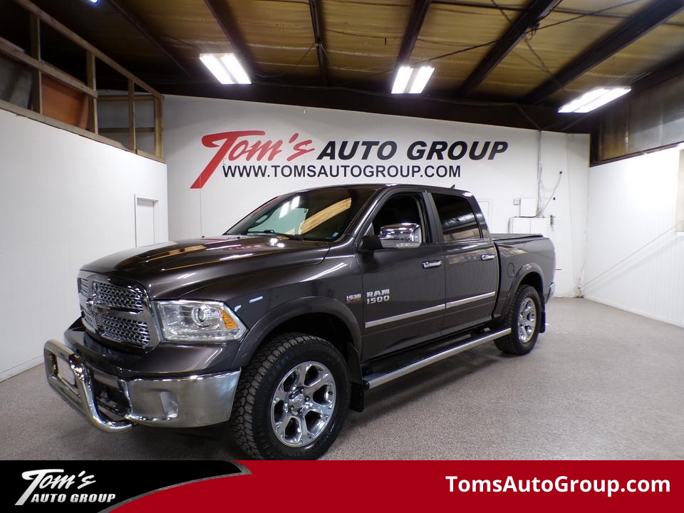 2018 Ram 1500 Laramie  - T10582  - Tom's Auto Group