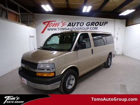 2012 Chevrolet Express Passenger 1LT for Sale  - T12386  - Tom's Truck