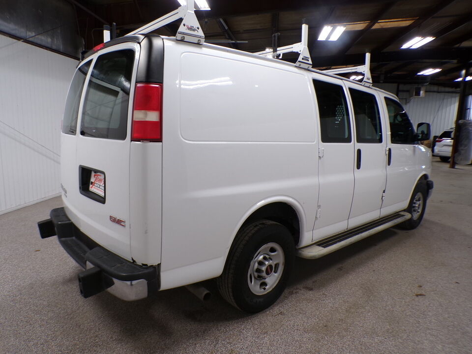 2014 GMC Savana Cargo Van  - Tom's Credit City