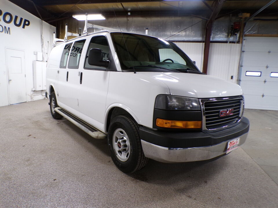 2014 GMC Savana Cargo Van  - Tom's Credit City