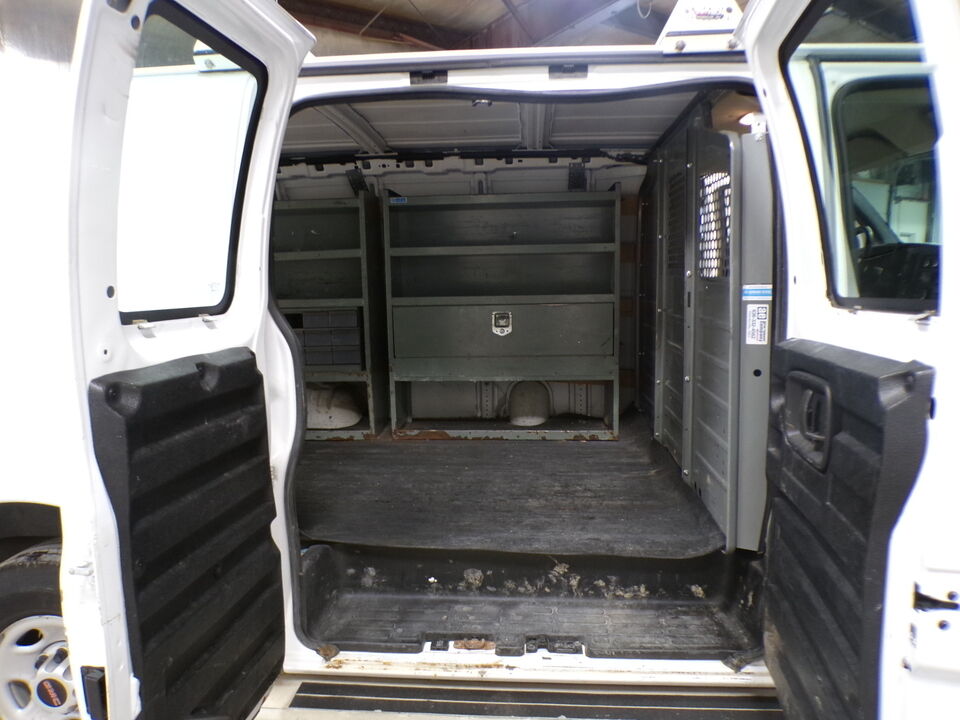 2014 GMC Savana Cargo Van  - Tom's Credit City