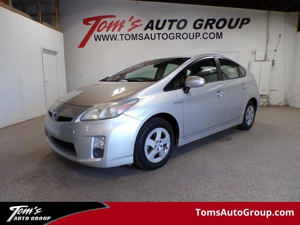 2010 Toyota Prius  - Tom's Auto Group