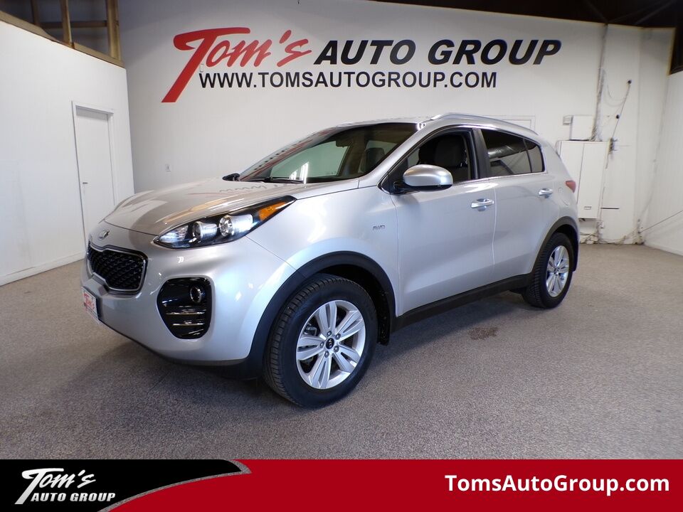 2017 Kia Sportage  - Tom's Auto Group