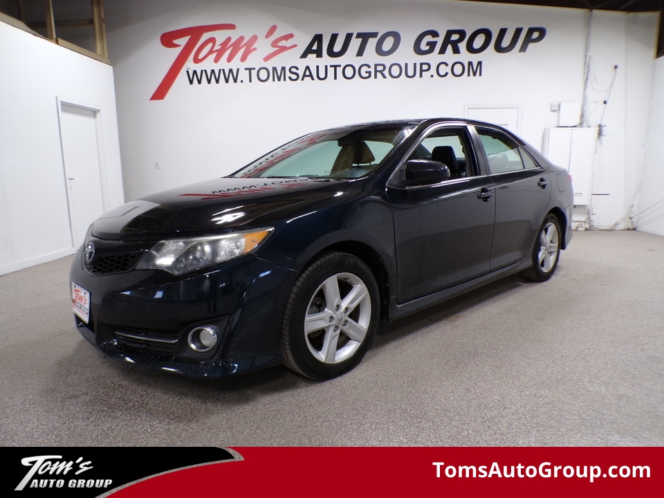 2012 Toyota Camry SE  - M53298L  - Tom's Auto Sales, Inc.