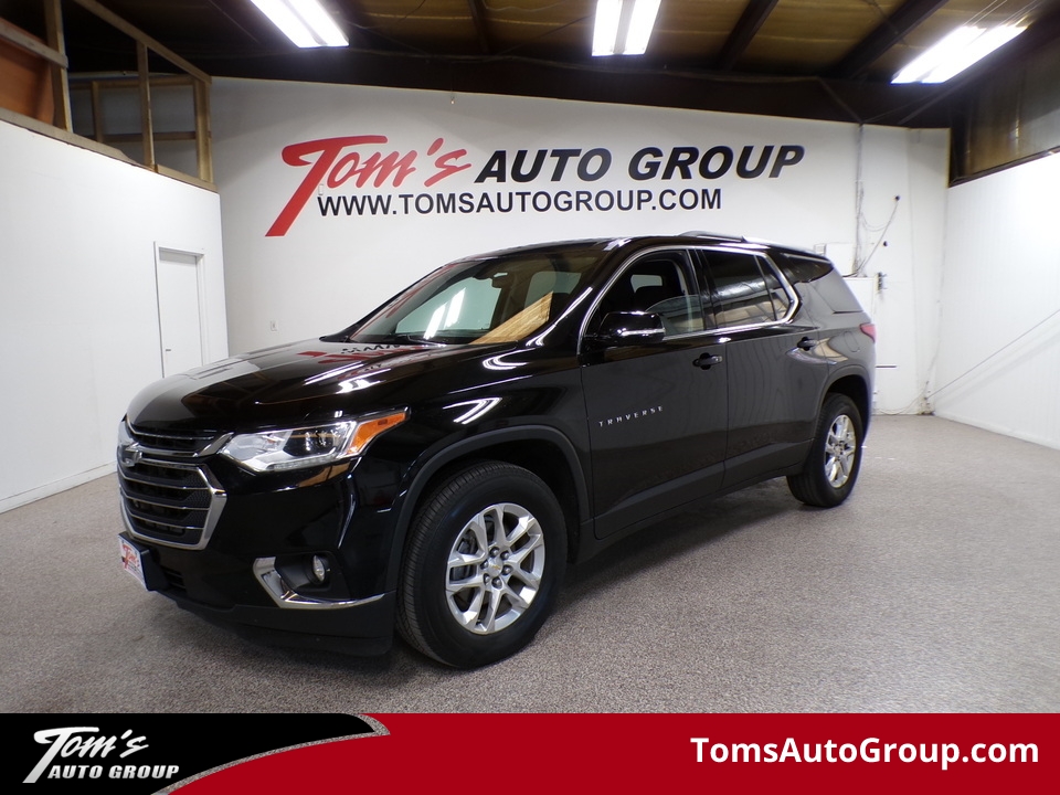 2018 Chevrolet Traverse LT Cloth  - W67451L  - Tom's Auto Group