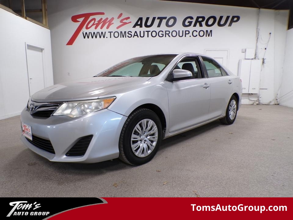 2012 Toyota Camry LE  - S60762L  - Tom's Venta De Auto