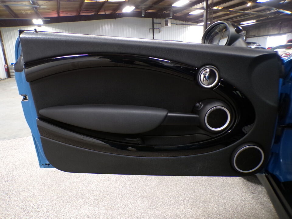 2013 Mini Cooper Coupe  - Tom's Auto Sales, Inc.
