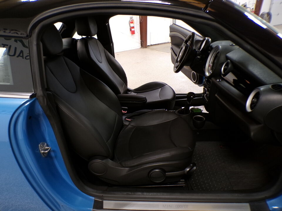 2013 Mini Cooper Coupe  - Tom's Auto Sales, Inc.