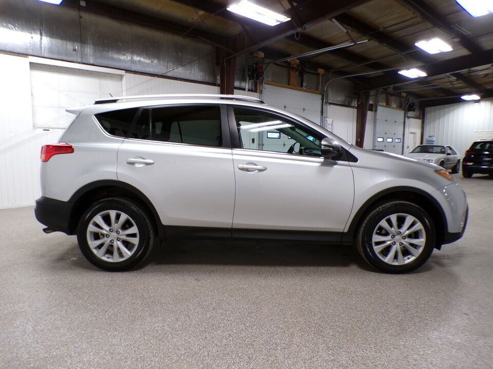 2014 Toyota RAV-4  - Tom's Budget Cars