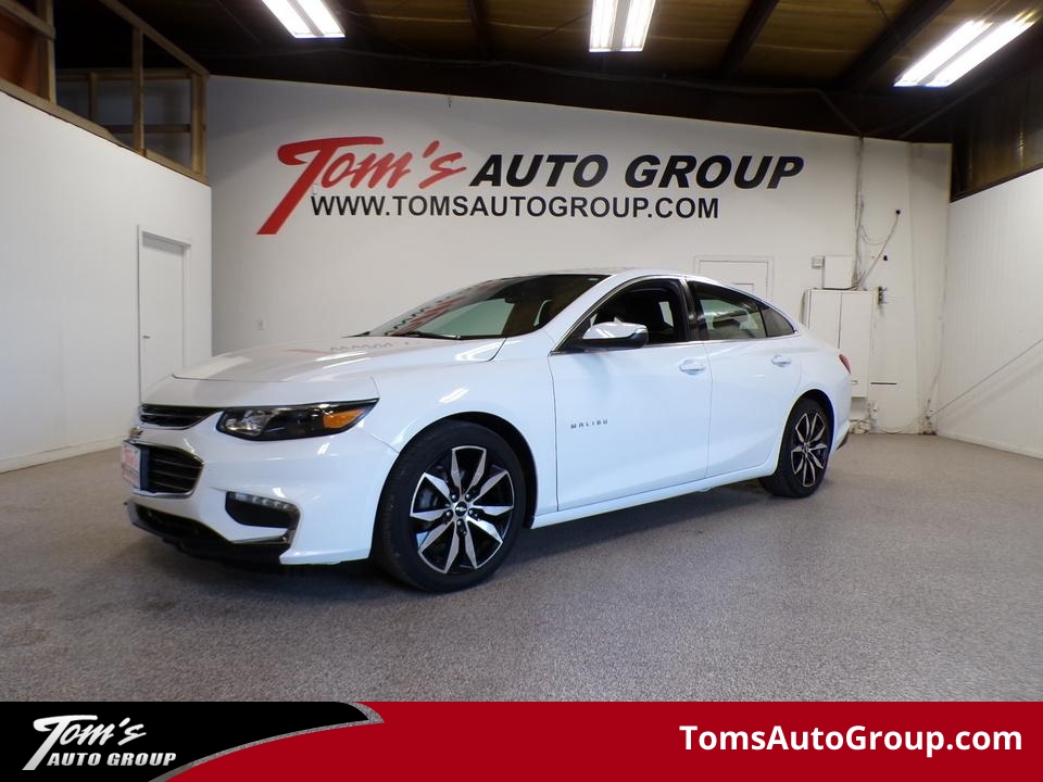 2017 Chevrolet Malibu LT  - M87322L  - Tom's Auto Group