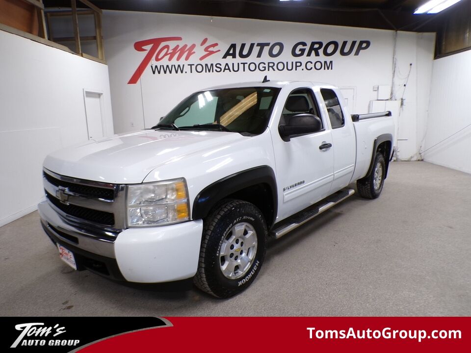 2010 Chevrolet Silverado 1500  - Tom's Auto Group