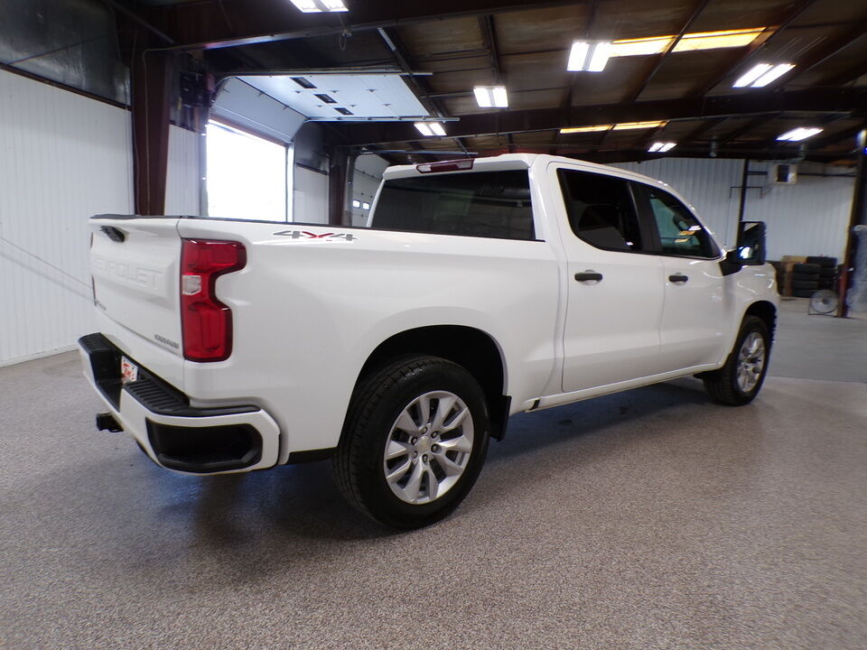 2020 Chevrolet Silverado 1500  - Tom's Budget Cars