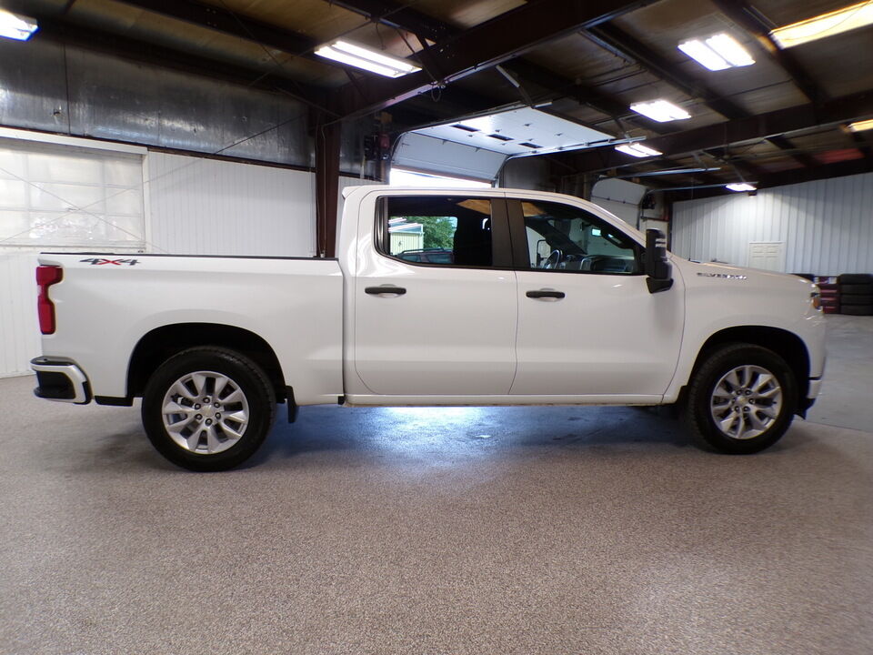 2020 Chevrolet Silverado 1500  - Tom's Budget Cars
