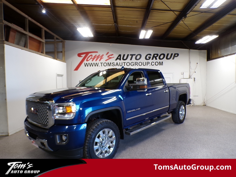 2016 GMC Sierra 2500HD Denali  - T54179L  - Tom's Truck