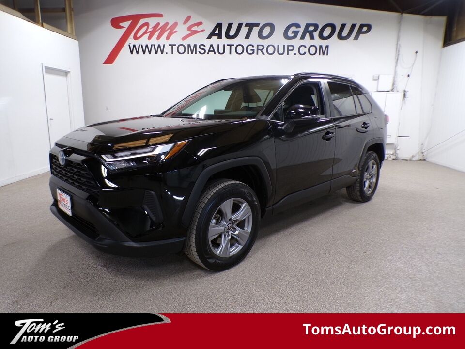 2023 Toyota RAV-4  - Tom's Auto Group