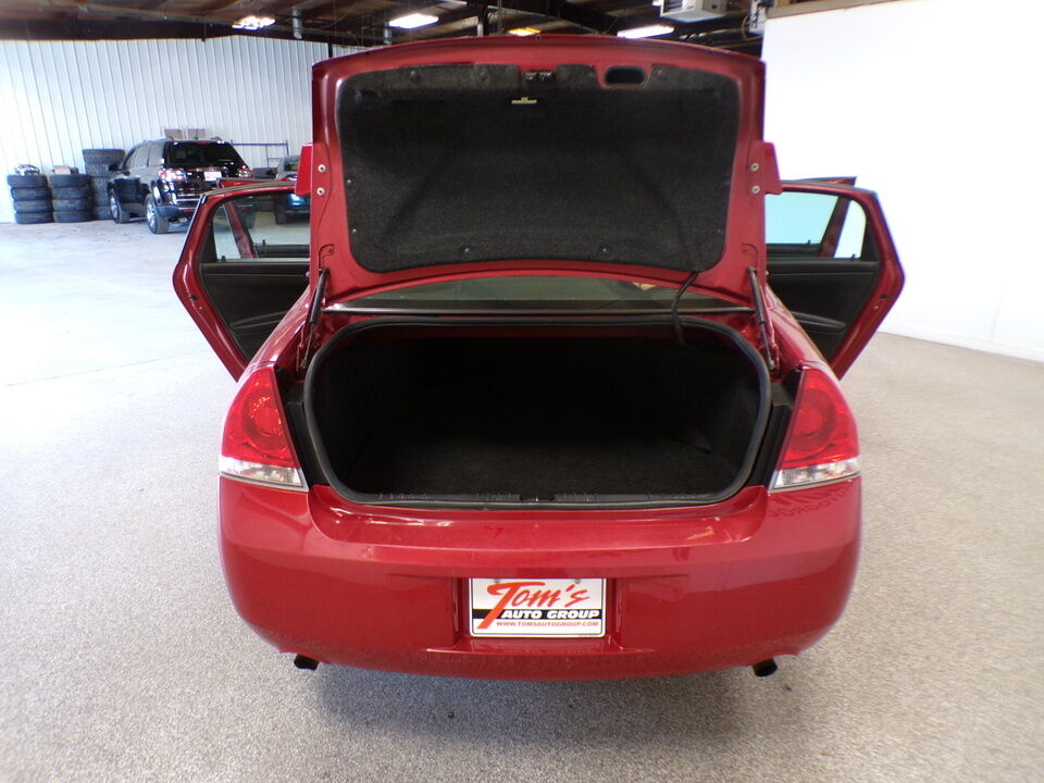 2013 Chevrolet Impala  - Tom's Credit City