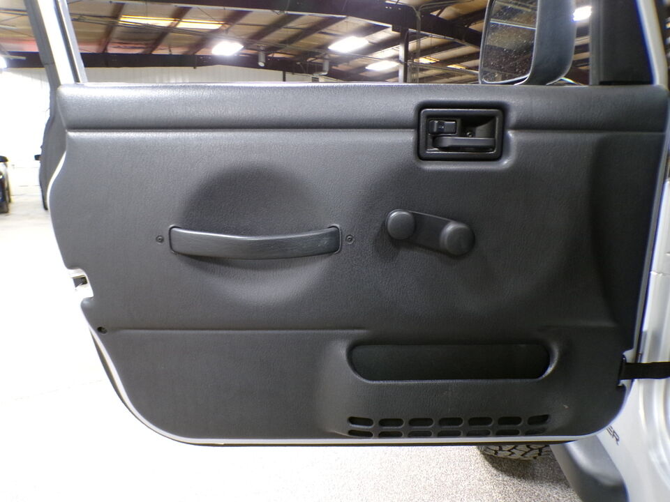 2004 Jeep Wrangler  - Tom's Credit City