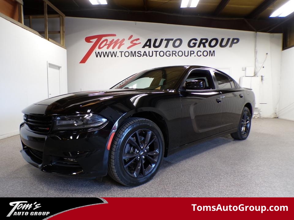 2019 Dodge Charger SXT  - W98857Z  - Tom's Auto Group