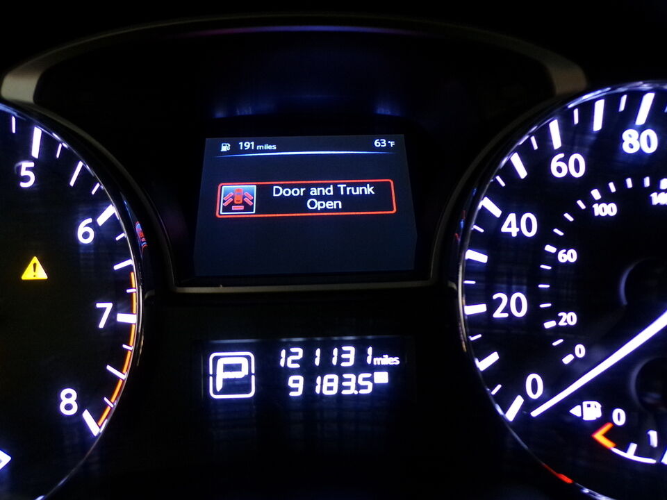 2014 Nissan Altima  - Tom's Credit City
