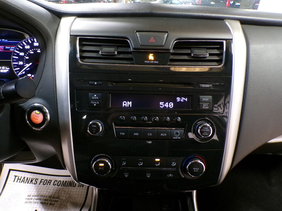 2014 Nissan Altima  - Tom's Credit City