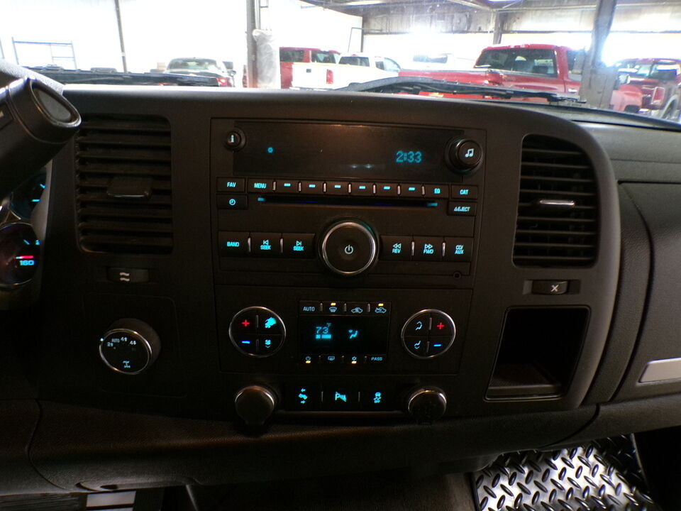 2013 Chevrolet Silverado 1500  - Tom's Credit City
