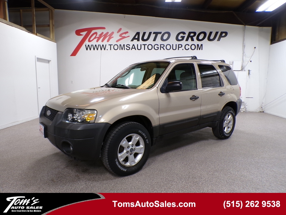 2007 Ford Escape XLT  - B28649C  - Tom's Auto Group
