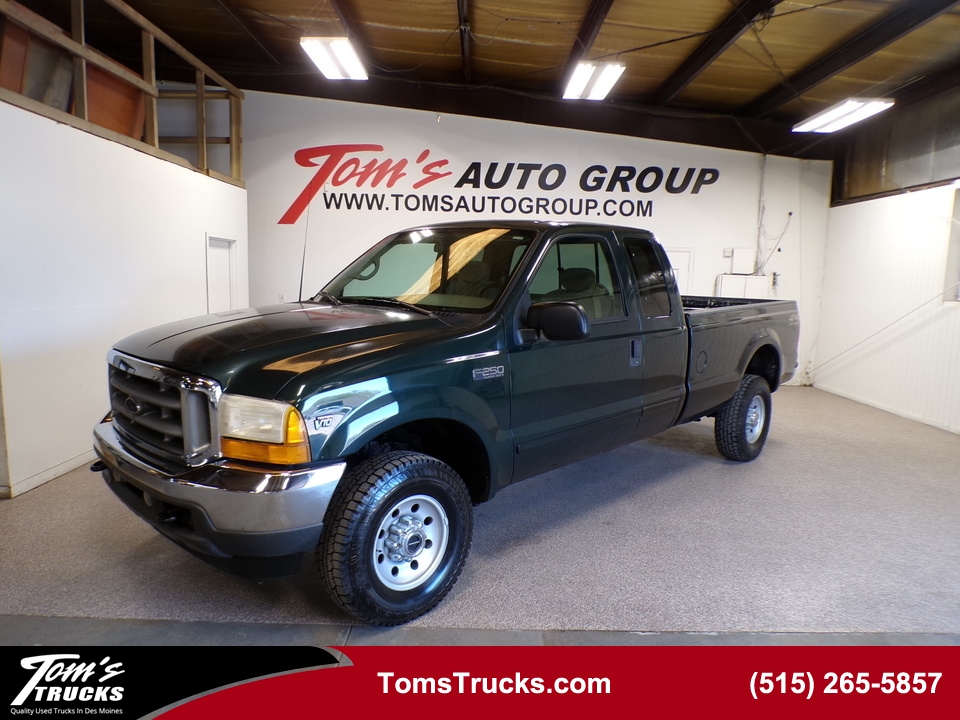 2001 Ford F-250 XLT  - JT29835L  - Tom's Auto Group