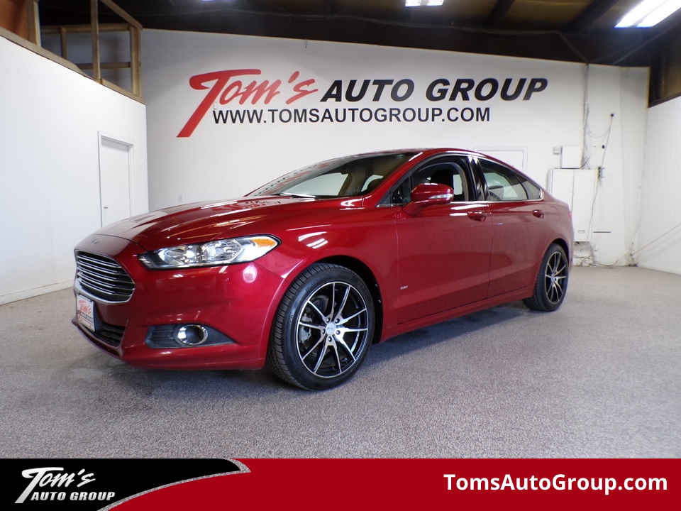 2014 Ford Fusion SE  - W91266L  - Tom's Auto Group