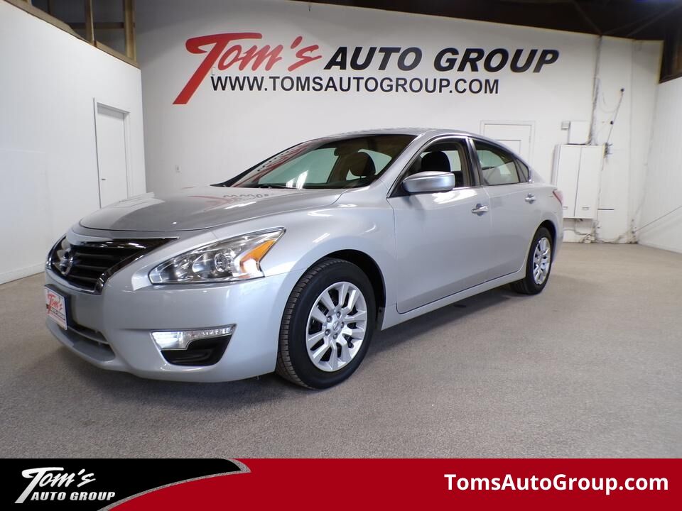 2013 Nissan Altima  - Tom's Venta De Auto