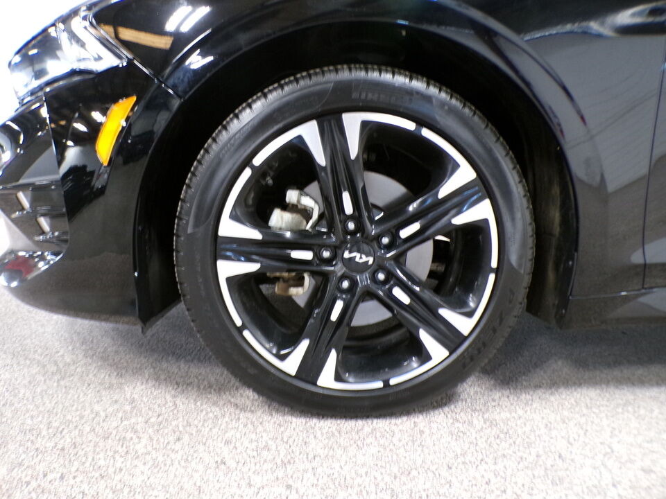 2022 Kia K5  - Tom's Credit City