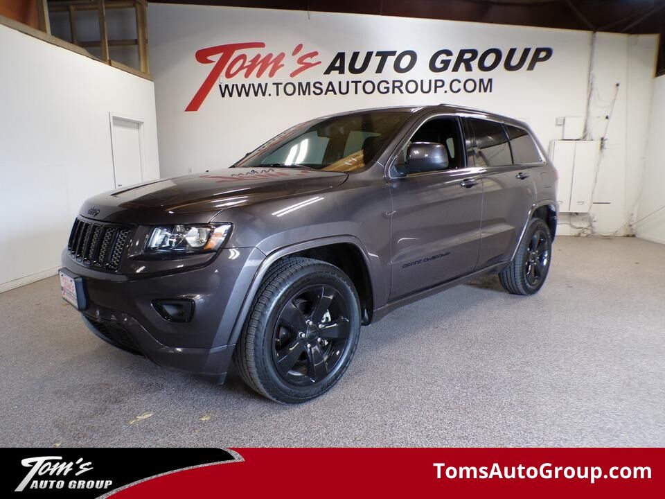 2015 Jeep Grand Cherokee  - Tom's Auto Group