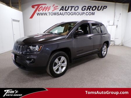 2017 Jeep Compass  - Tom's Auto Group