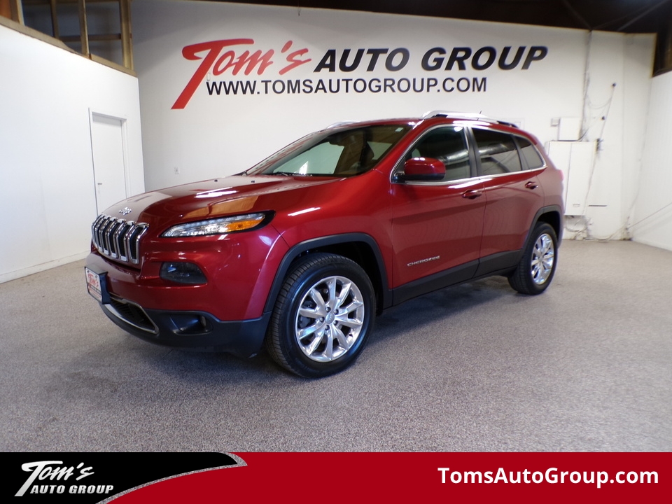 2015 Jeep Cherokee Limited  - W17693L  - Tom's Auto Group