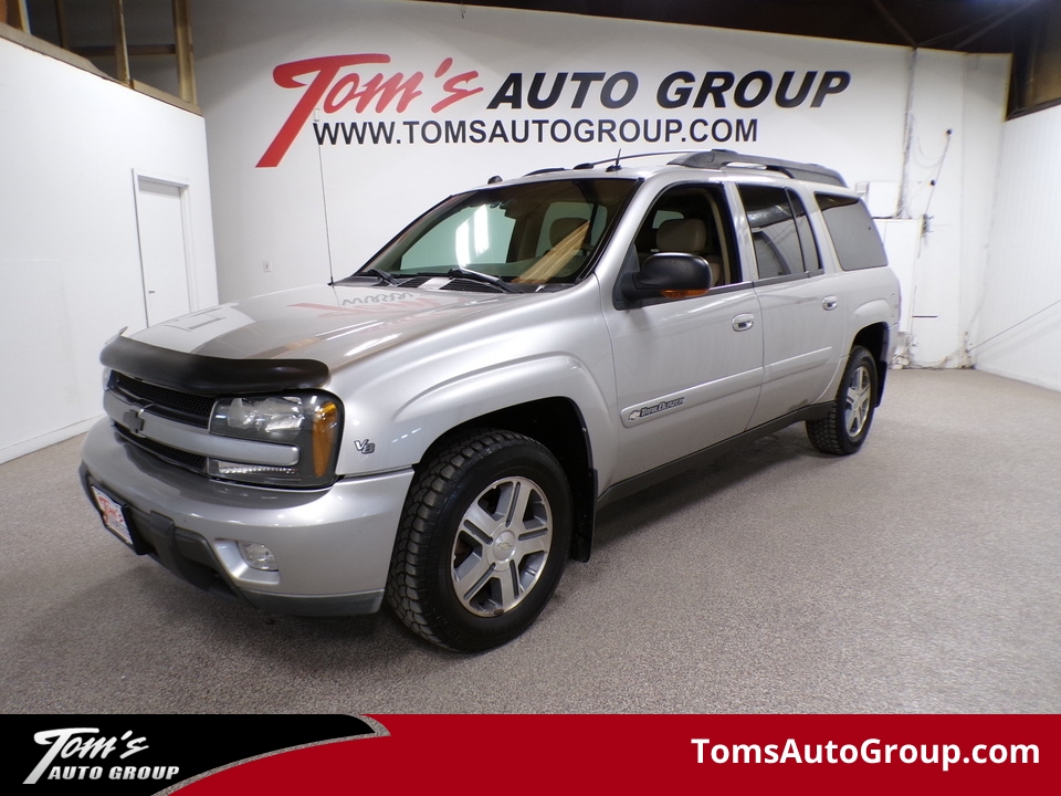 2004 Chevrolet TrailBlazer EXT LT  - B27882C  - Tom's Budget Cars