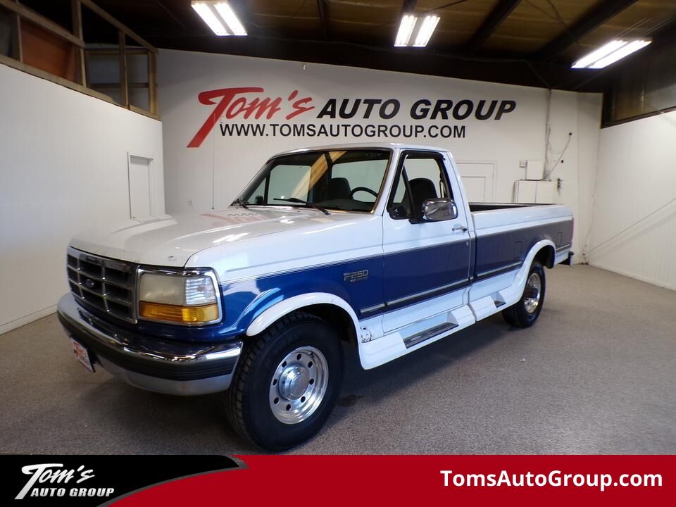 1995 Ford F-250  - Tom's Auto Sales, Inc.