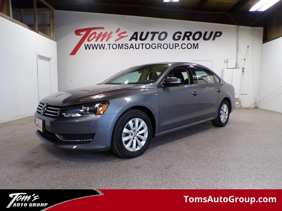 2015 Volkswagen Passat 1.8T Wolfsburg Ed  - S29326L  - Tom's Auto Group