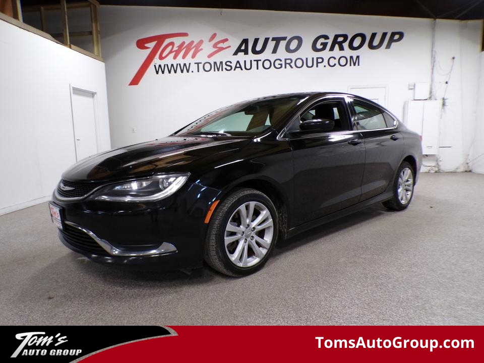 2016 Chrysler 200 Limited  - W38873  - Toms Auto Sales West