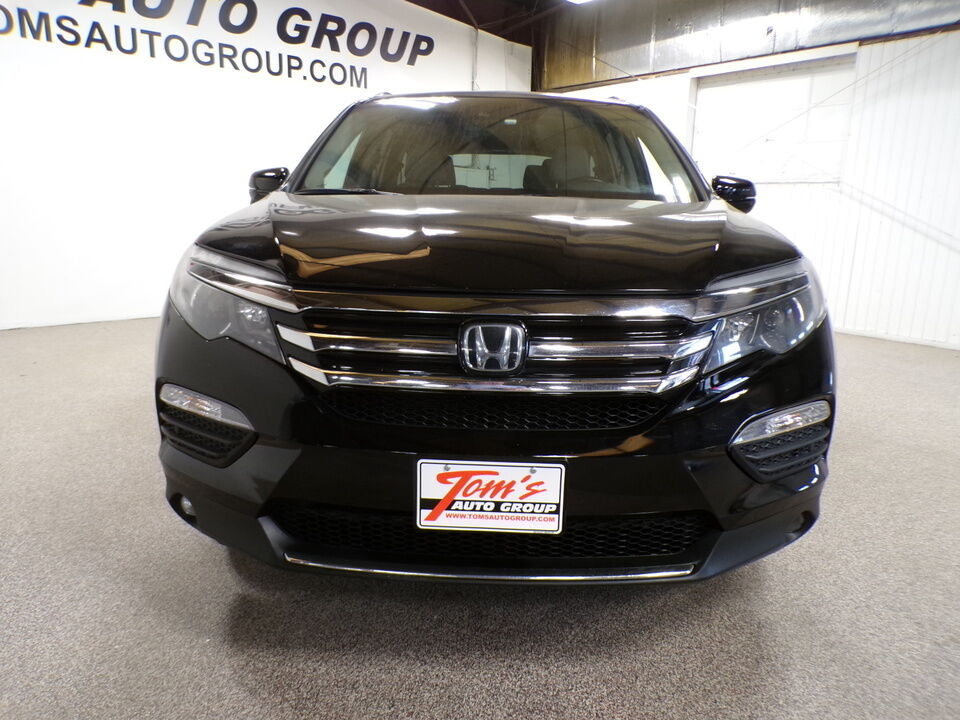 2016 Honda Pilot  - Tom's Credit City